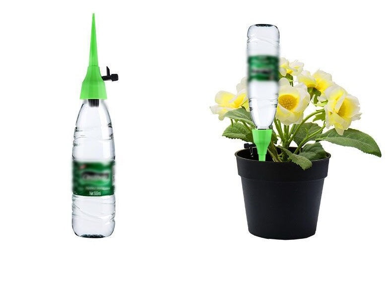 Automatic adjustable watering drip